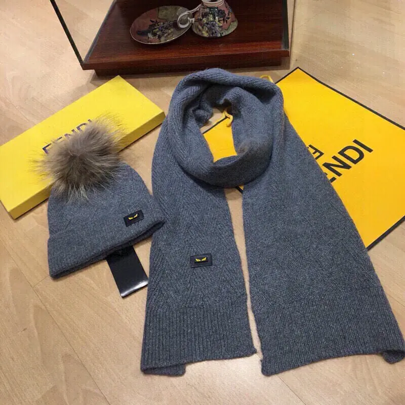 fendi hat and echapres set s_12651461